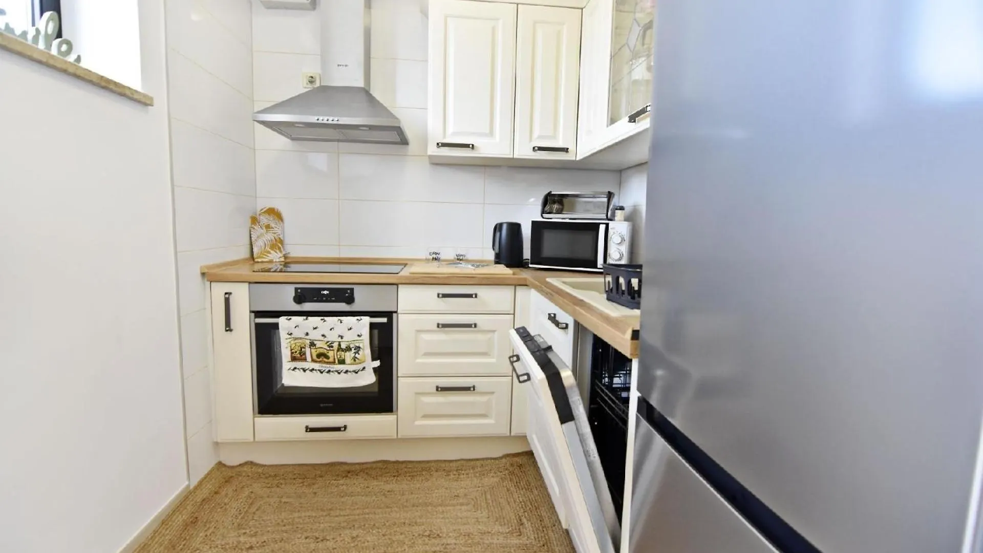 Charmantes Neues Apartment Mit Terrasse Meer Naehe Enea 2 Savudrija